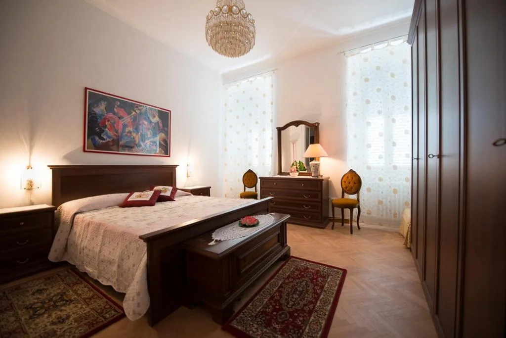 B & B Antico Borgo Teresiano