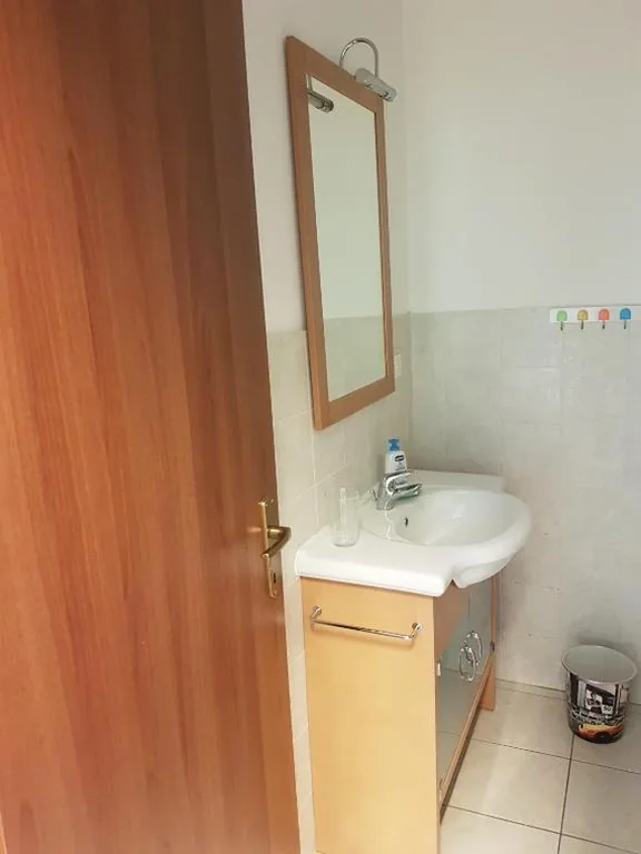 B&B Porto Vecchio ROOMS – Stazione Centrale Trieste — foto 7