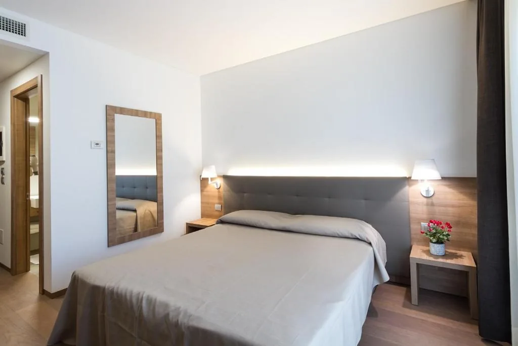 Classic Double Room with Twin Beds — Albergo Al Tarcentino