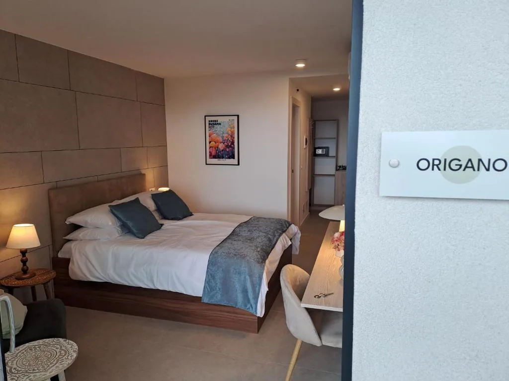 Deluxe Double Room with Sea View — Villa Falesia