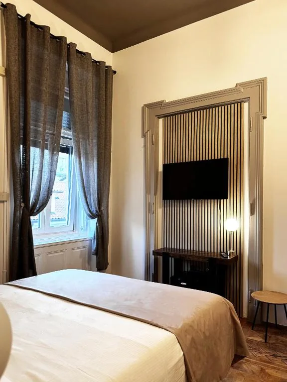 Camera Deluxe Matrimoniale/Doppia con Letti Singoli — Bed and Chic art rooms