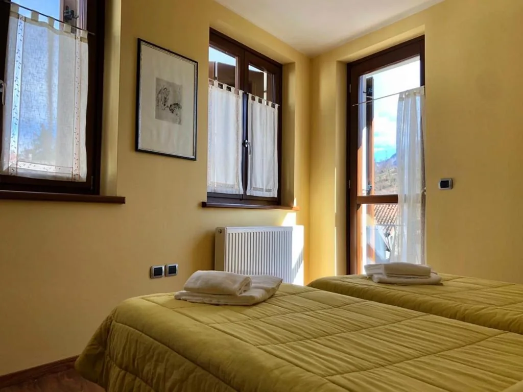 Twin Room — Al Fogolâr Rooms & Osteria with Saunaland