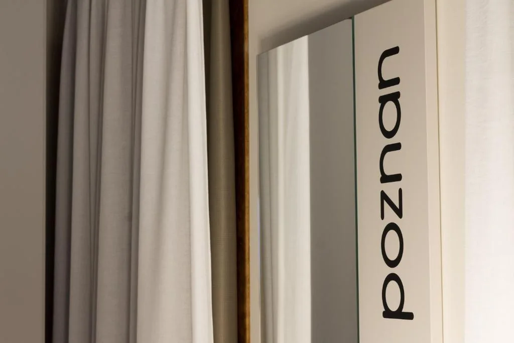 Camera Doppia con Letti Singoli con Bagno Privato — Crystal Luxury House