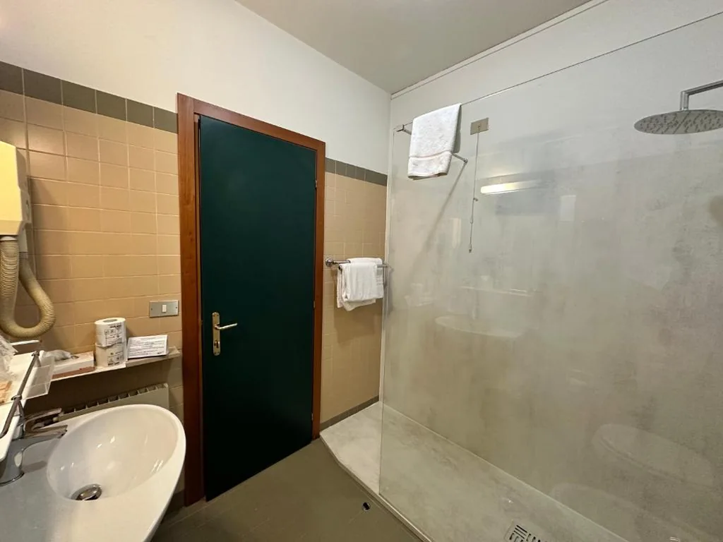 Twin Room — Hotel Cristallo