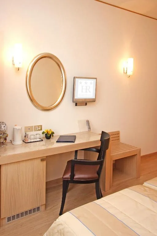 Twin Room — Hotel Roma