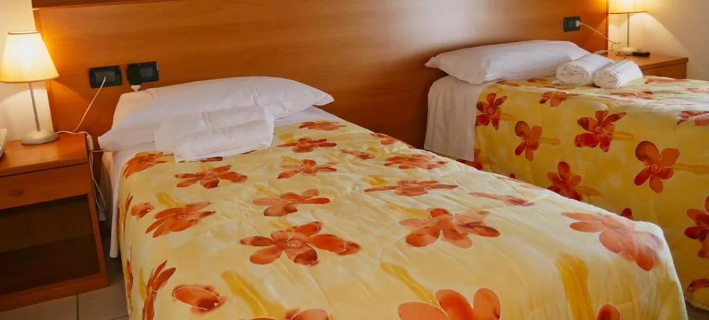 Double Room with Single Beds — hotel Vajont