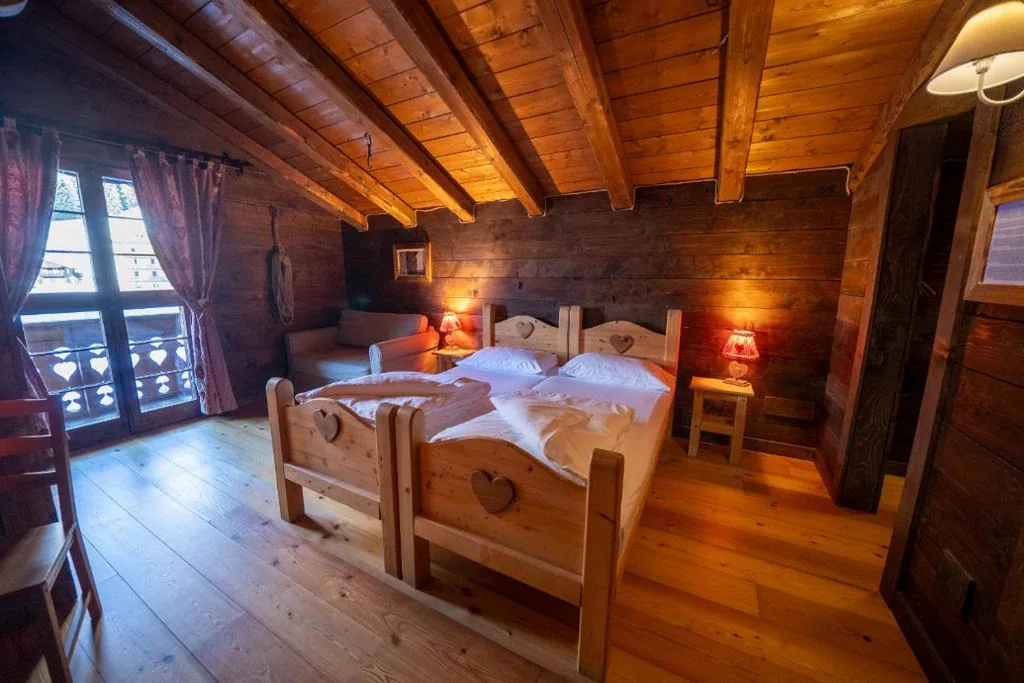 Camera Familiare con Bagno Privato — Eirl DOLOMITES Retreat Sappada