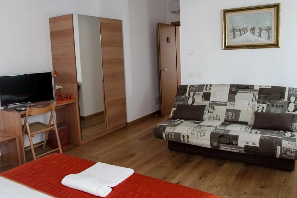Camera Familiare con Balcone — Al Sa di Te