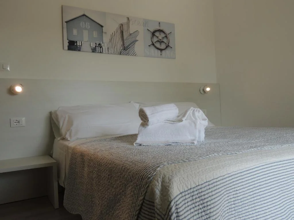 Camera Flessibile — Hotel ai Fiori