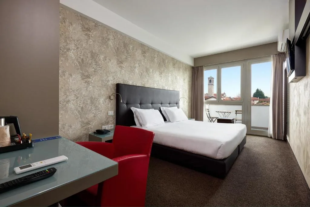 Camera King Comfort — Best Western Hotel Continental