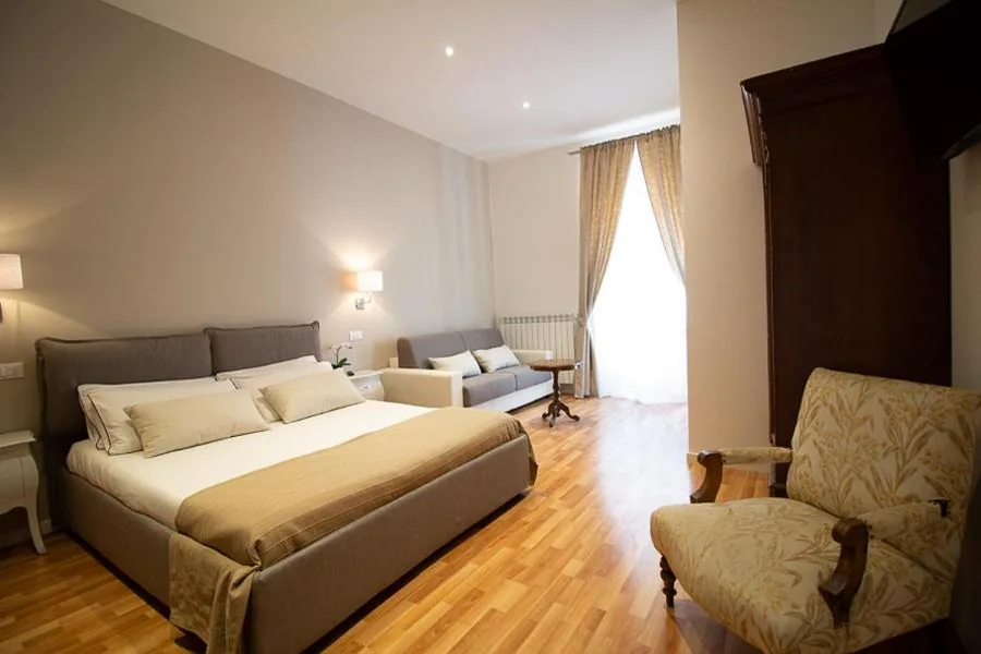 King Room — Maison Amelie