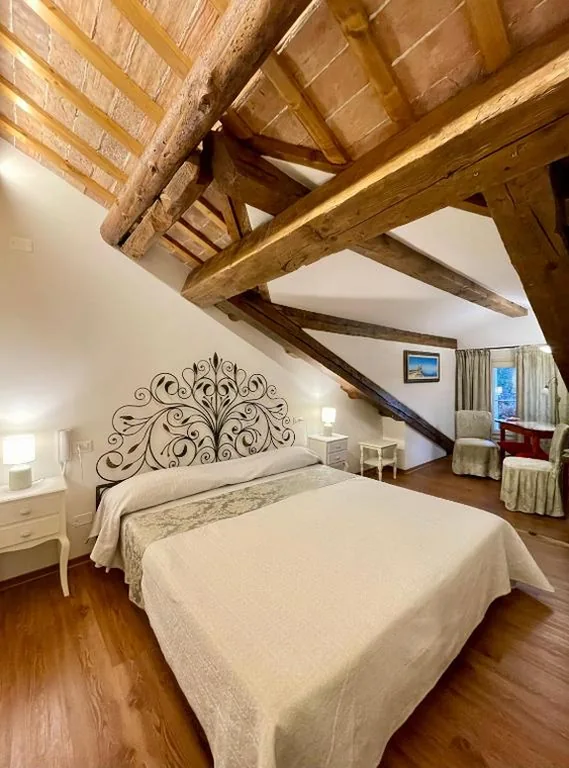 King Superior Room — Ca’ Settecento “Villa Cavazza Querini”