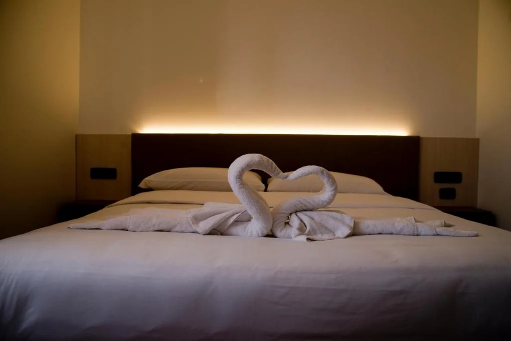 Camera Matrimoniale — Albergo RISTORANTE SOTTOCASTELLO