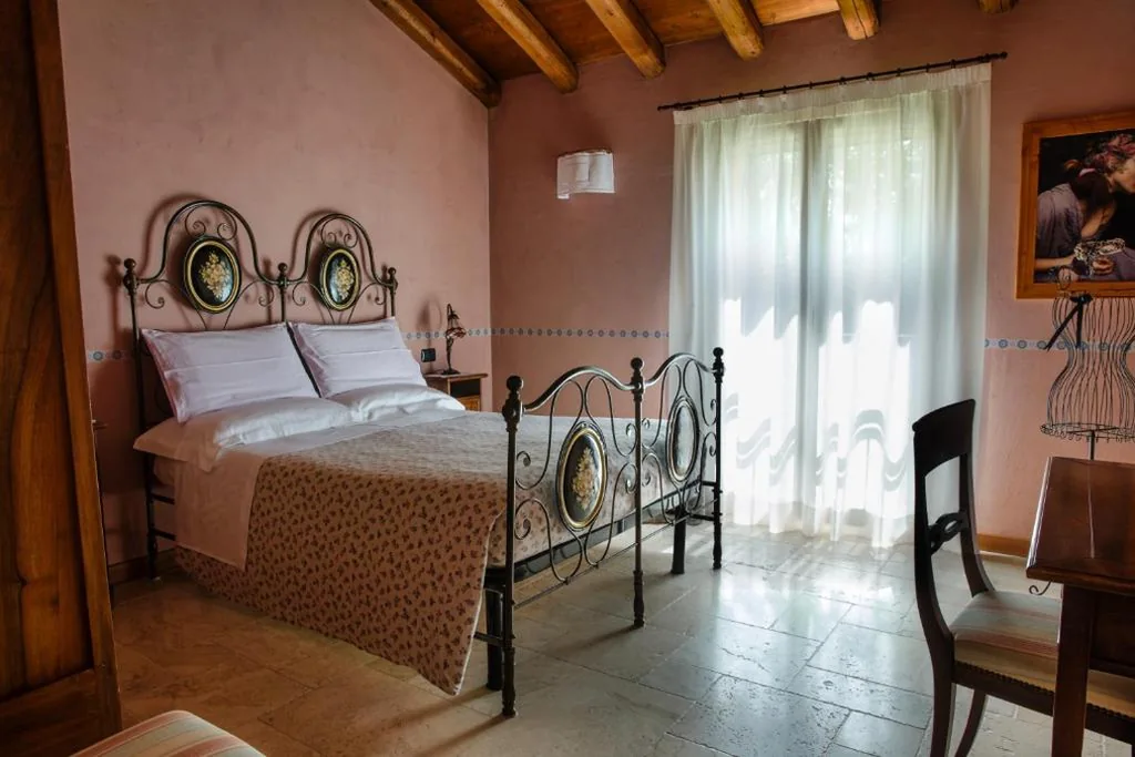Camera Matrimoniale — Casa Carrer B&B
