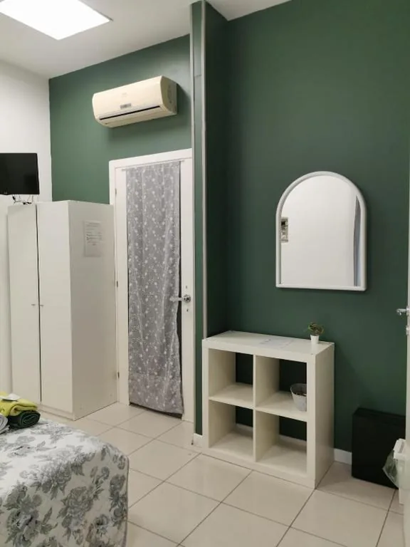 Double Room with Private Bathroom — Affittacamere Guerrero Rooms