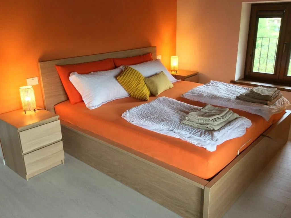 Camera Matrimoniale con Bagno Privato — Al Borgo Affittacamere