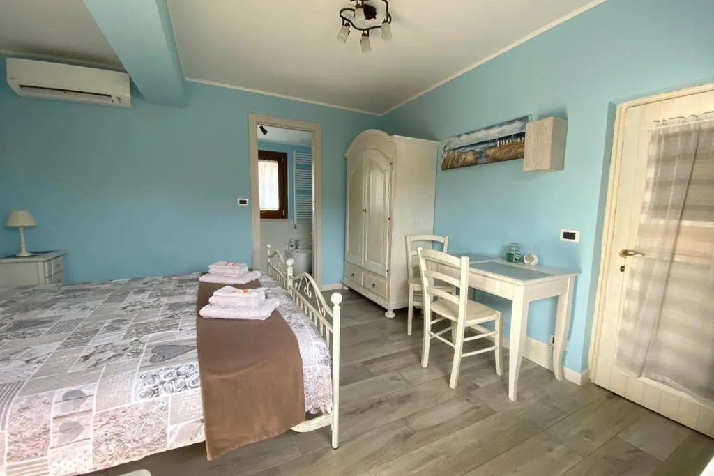 Double Room with Private Bathroom — B&B Greenmind