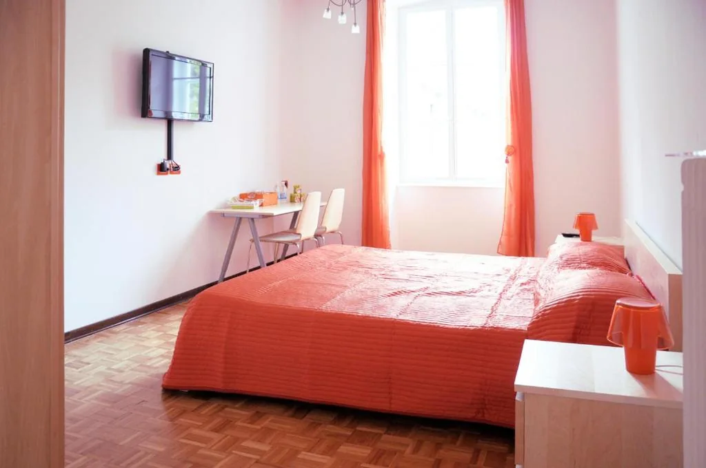 Double Room with External Private Bathroom — B&B Trieste Plus