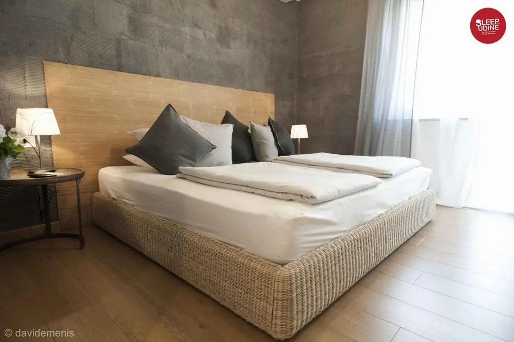 Camera Matrimoniale con Bagno Privato — Sleep In Udine