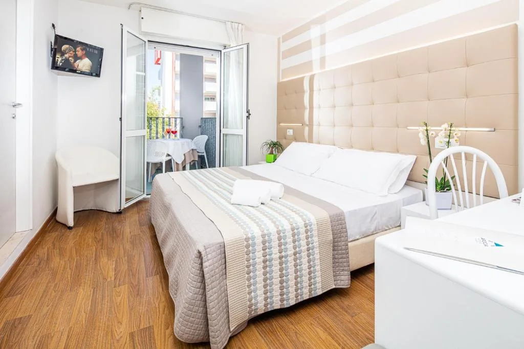 Camera Matrimoniale con Balcone — Hotel Palace