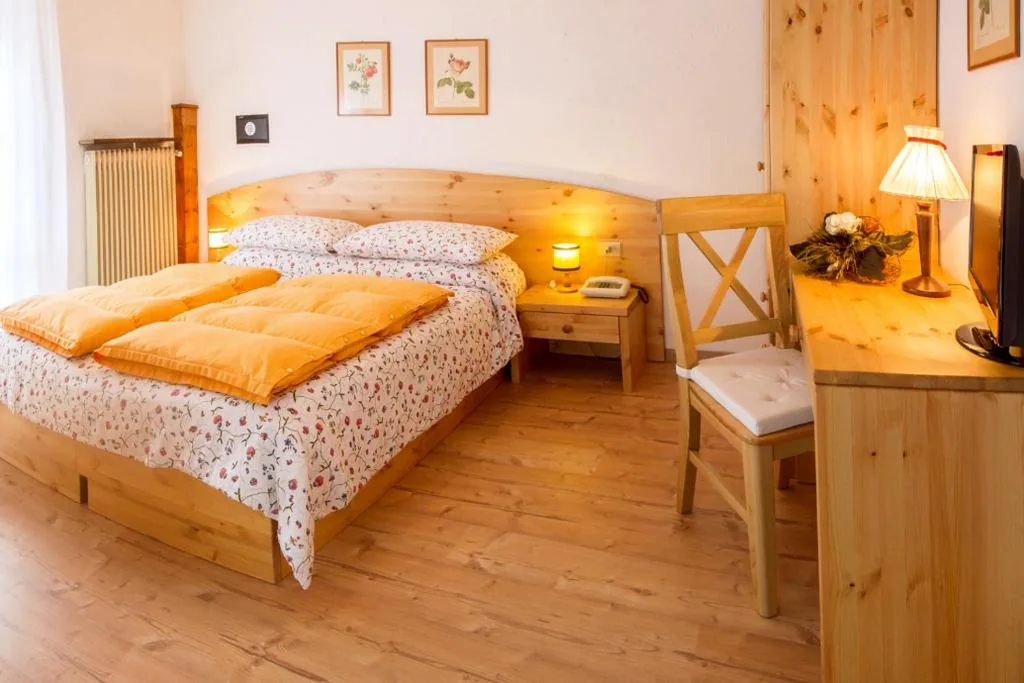 Camera Matrimoniale con Balcone — Il Cavallino – Albergo & Appartamenti