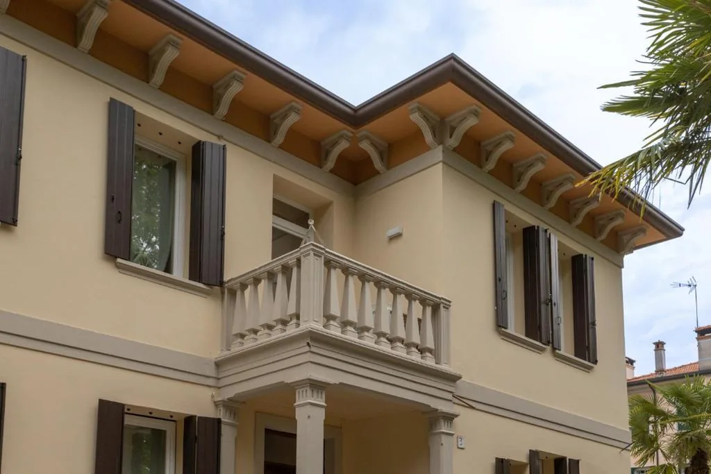 Camera Matrimoniale con Balcone — La Magnolia