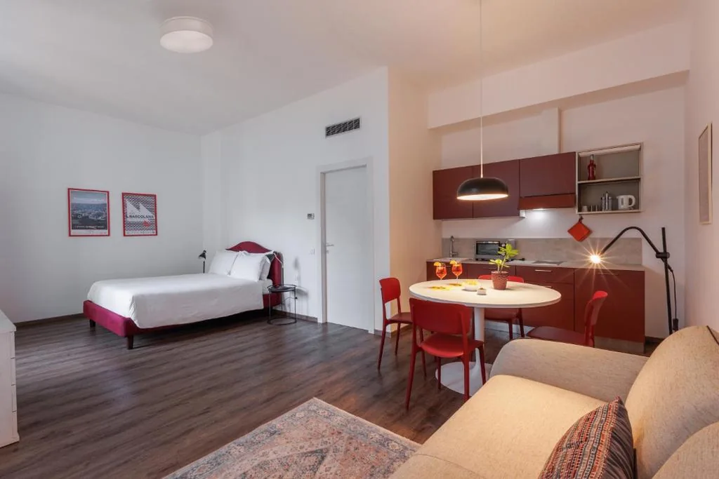 Double Room with Extra Bed — Residence Piazza Giotti 8