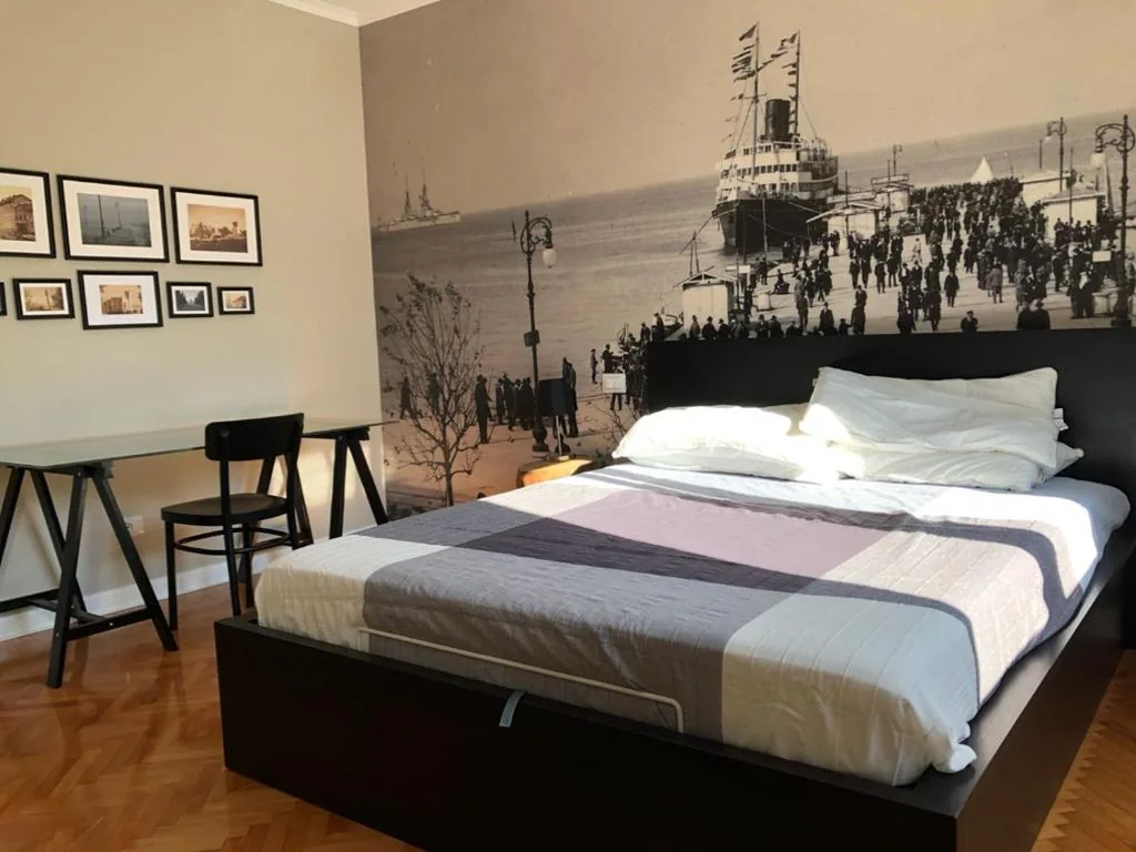 Camera Matrimoniale Deluxe (2 Adulti + 1 Bambino) — Garibaldino Rooms