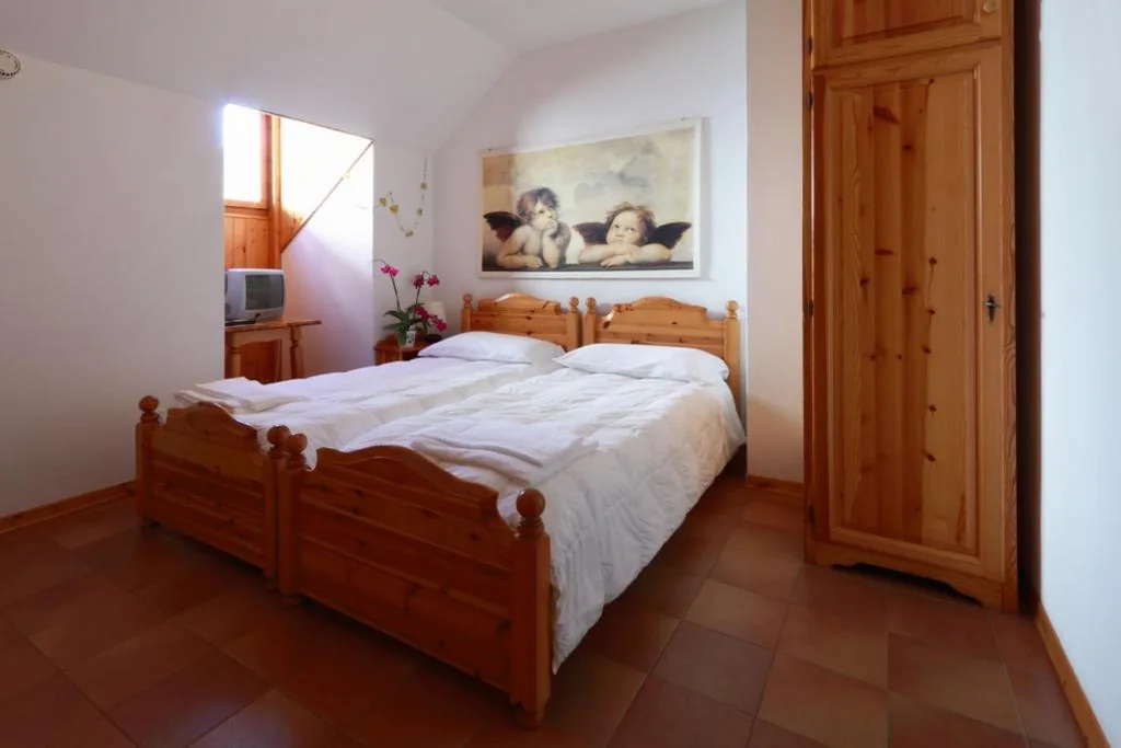 Double/Twin Room — Albergo Alle Alpi