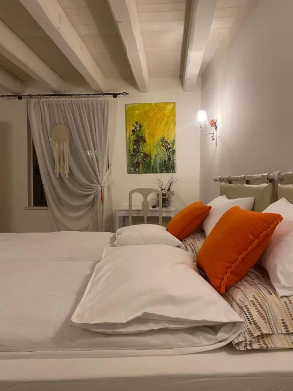 Double/Twin Room with Private Bathroom — EDERA dei Guatto