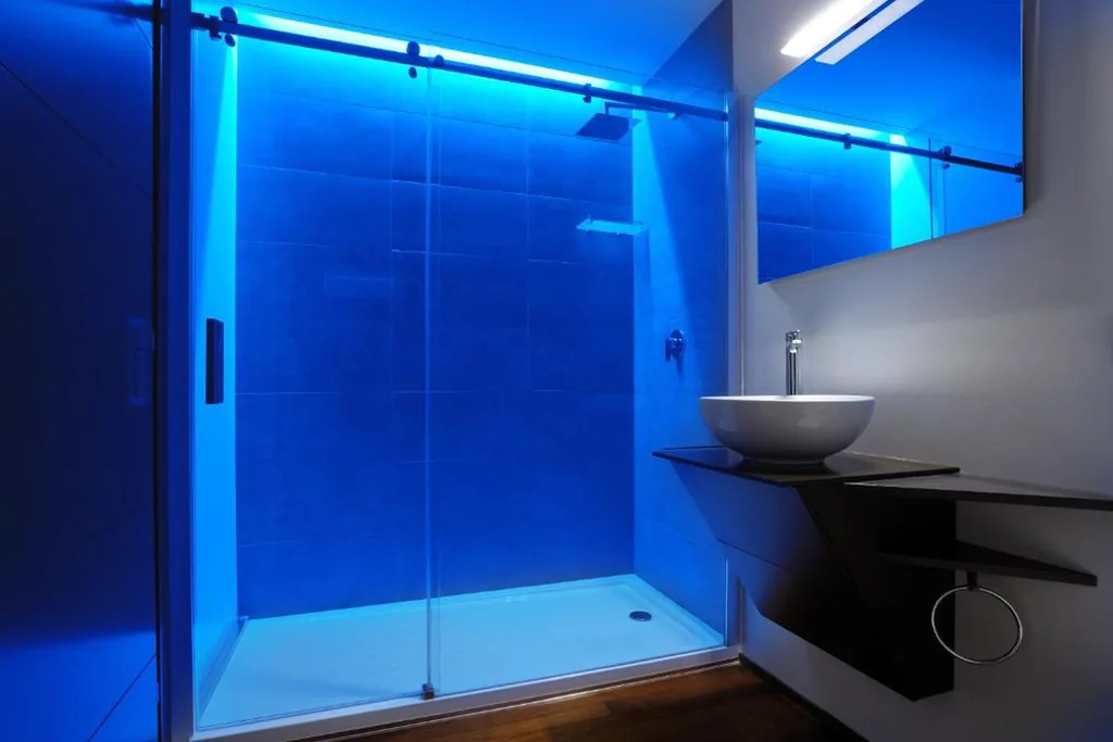 Double/Twin Room with Private Bathroom — Urban Trend – Guest House