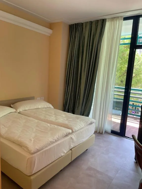 Double/Twin Room — Grand Hotel Astoria