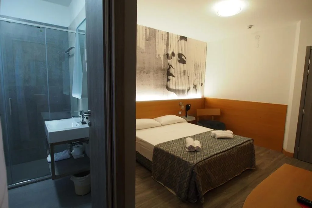 Double/Twin Room — Hotel Bella Venezia Mare