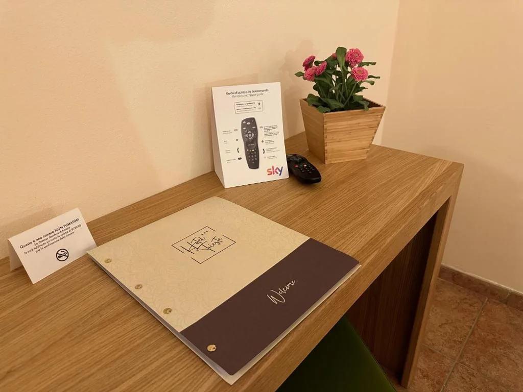 Double Room/Twin Room — Hotel Trieste