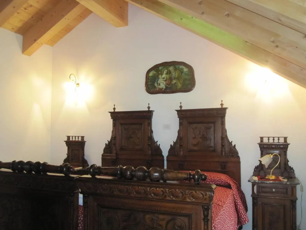 Double/Twin Attic Room — R&B La Gerla Blu