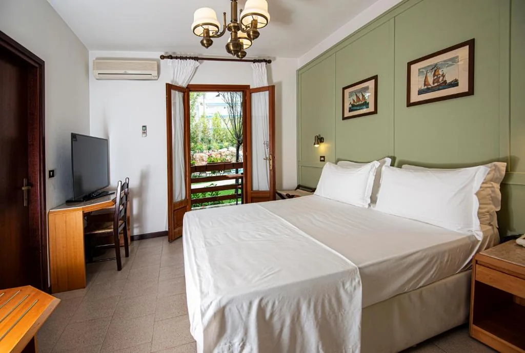 Economy Double Room — Hotel Capanna d’Oro Dependance
