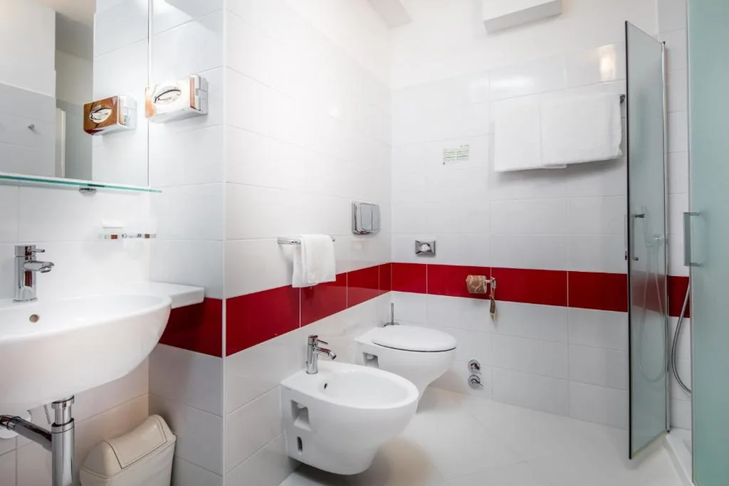 Double Room — Hotel Bellavista