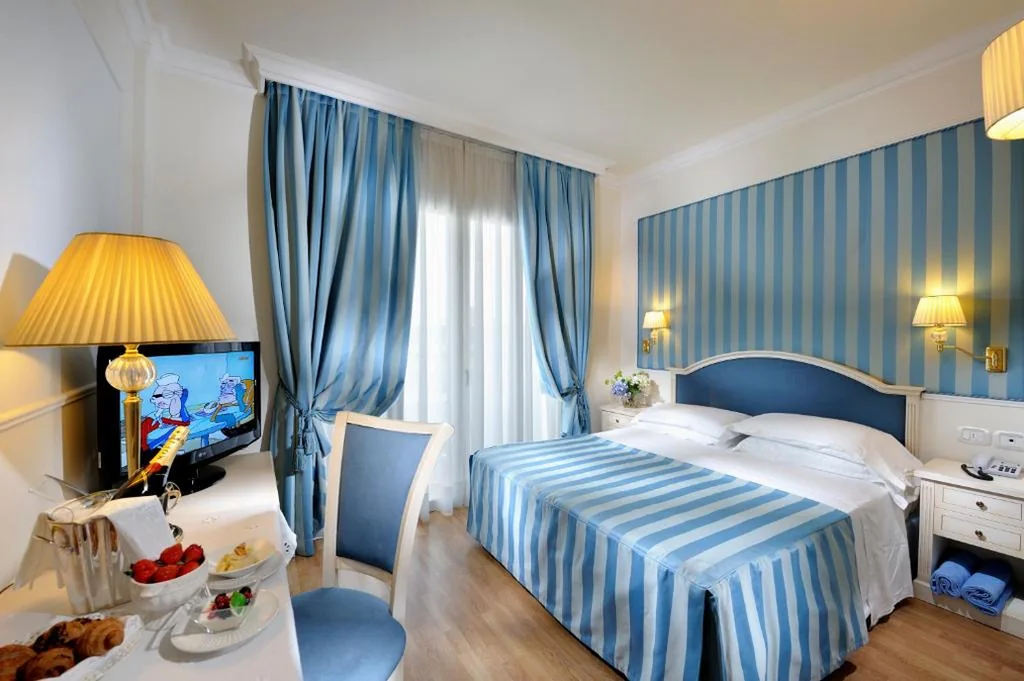 Camera Matrimoniale — Hotel Italia Palace