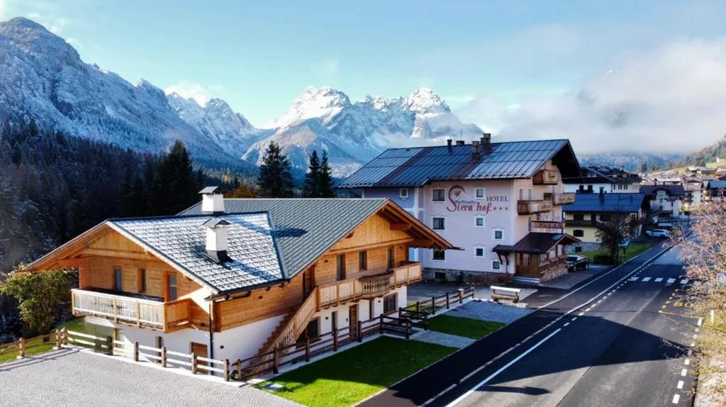 Camera Matrimoniale — Hotel Siera Hof