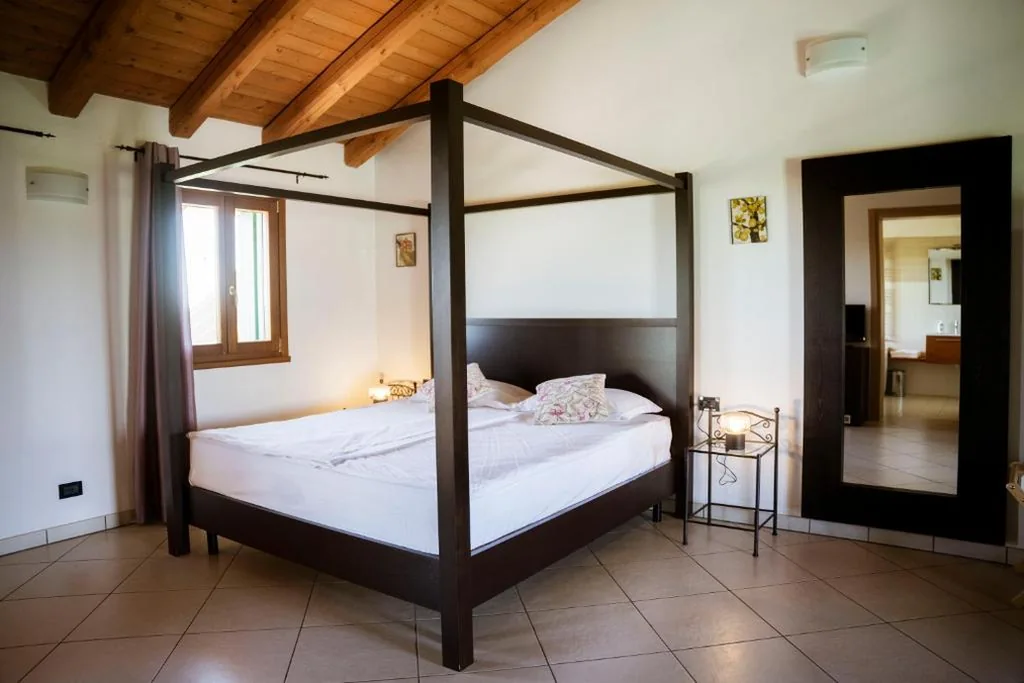 Luxury Double Room — Tenuta Aganis