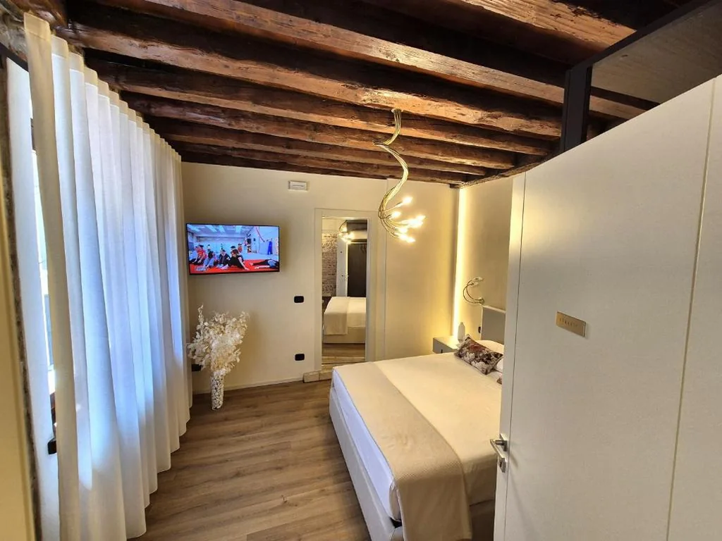 Camera Matrimoniale — SARPI Apartment & Suite
