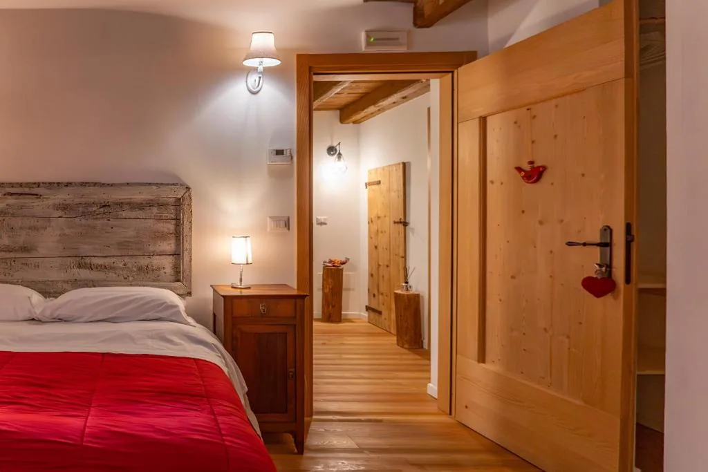 Standard Double Room — B&B Il Gufo