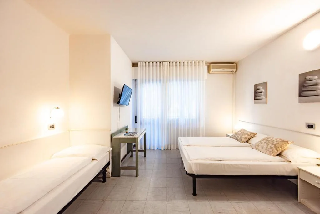 Camera Matrimoniale Superior — Aparthotel Carinzia