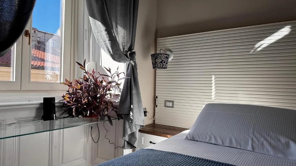 Camera Matrimoniale Superior — Bed and Chic art rooms