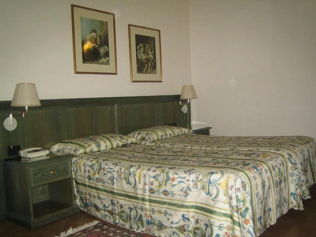 Superior Double Room — Villa Felcaro – Relais, Lodge & Restaurant