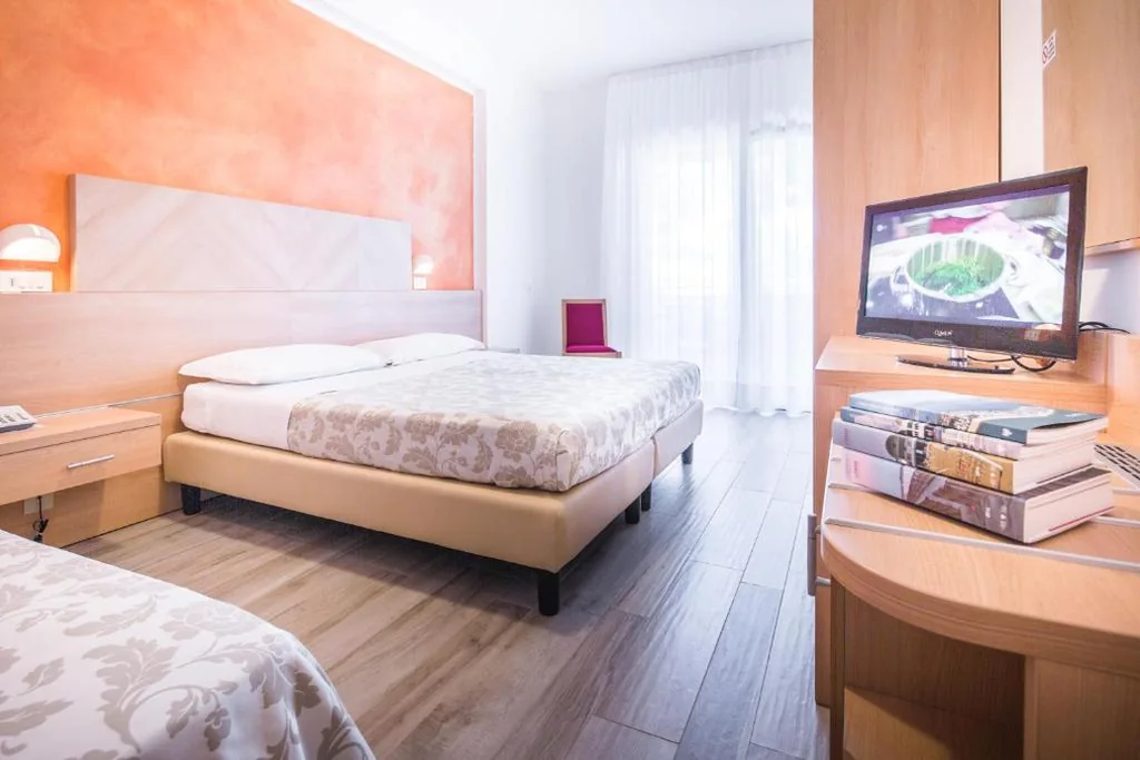 Camera Quadrupla Classic — Hotel Bologna