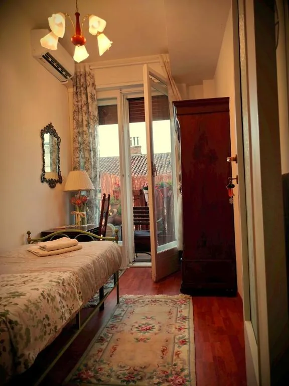 Camera Singola — B&B I FILOKSENIA