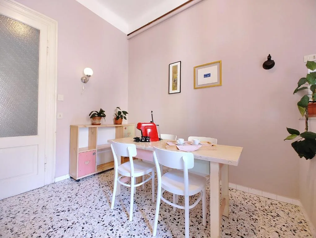 Camera Singola — B7 Hostal