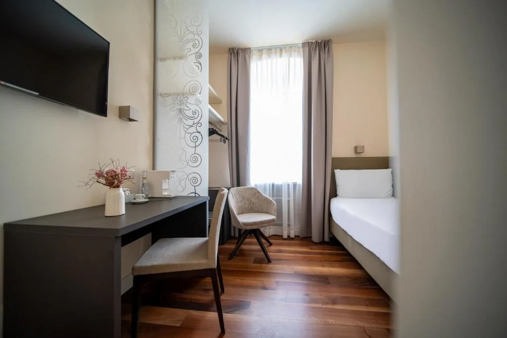 Classic Single Room — Hotel Vis à Vis