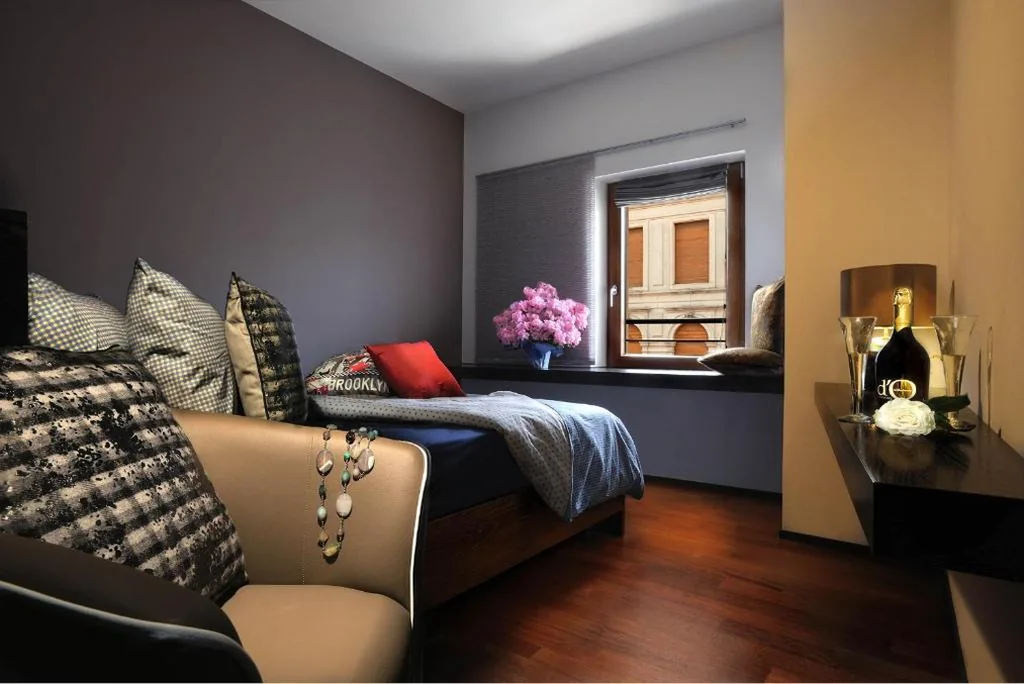 Single Room with Private Bathroom — Urban Trend – Guest House
